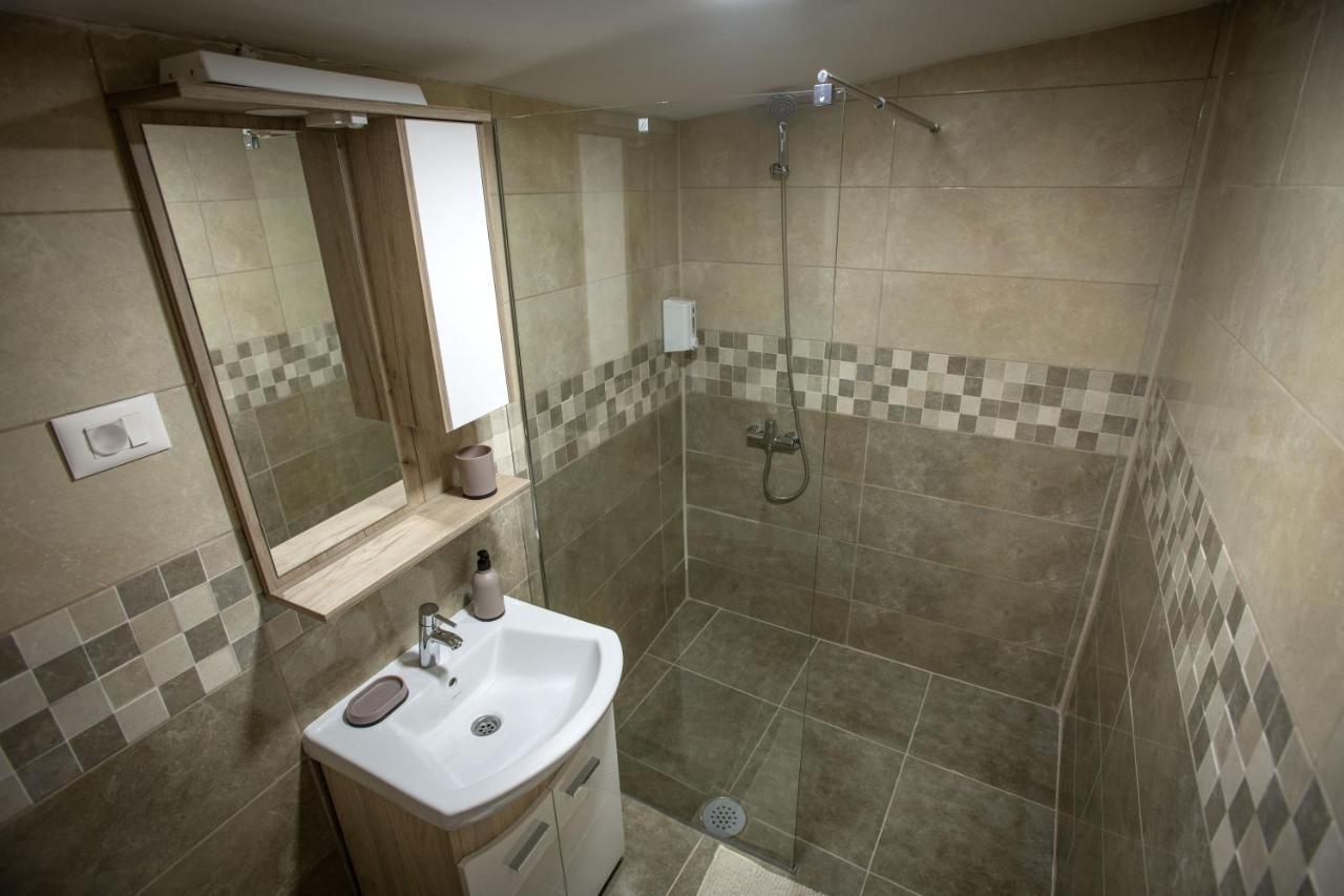 Apartmani Sp Jovanovic Crni Vrh Exterior foto